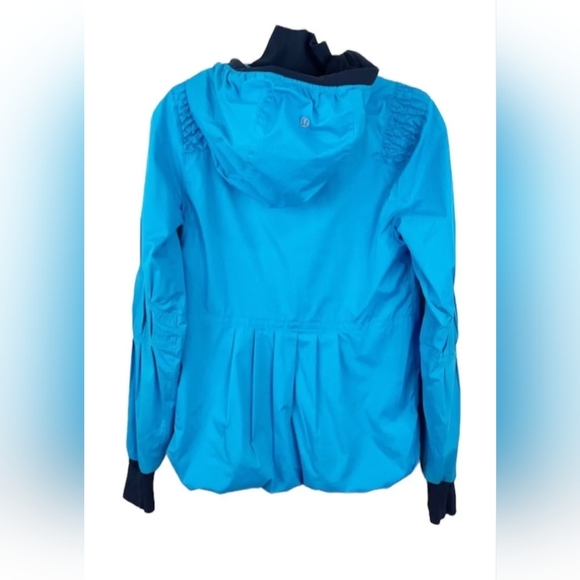 RARE Lululemon: Run Track & Field Jacket, Aqua Blue - Sz 6 - Picture 2 of 8